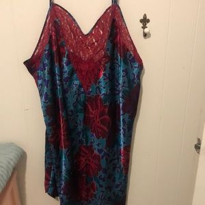 Blue and red nightgown